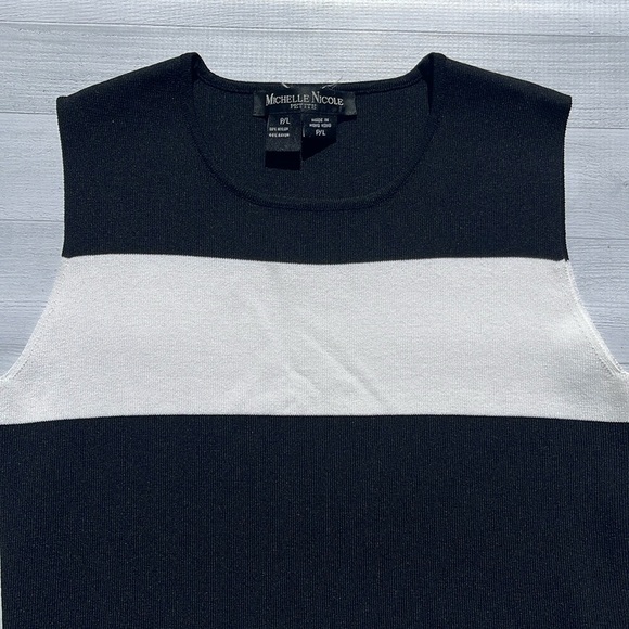 Michelle Nicole Black & White Stripe Sleeveless Tank Top Sweater Size PL - Picture 2 of 5